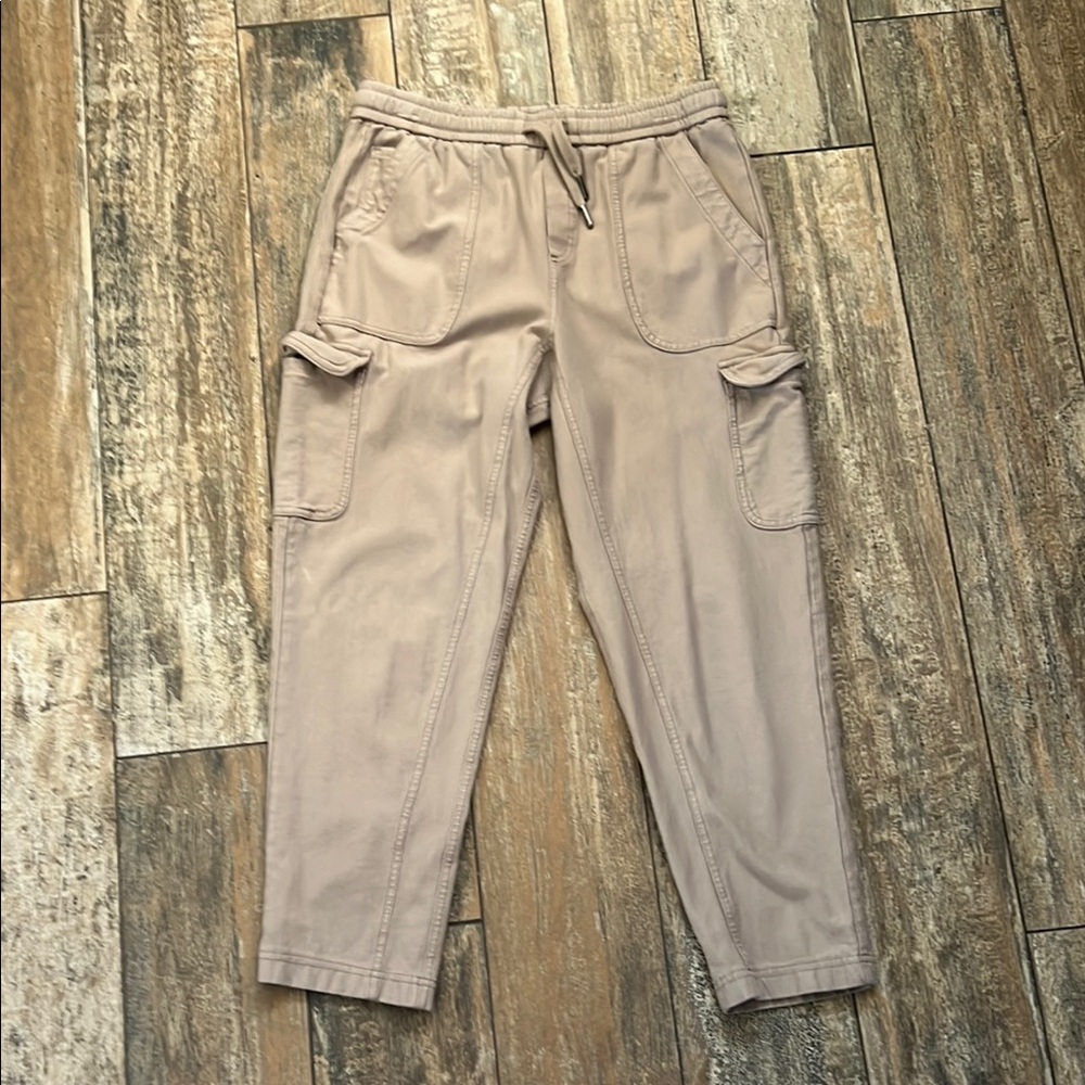 Athleta Farallon Cargo Crop pants